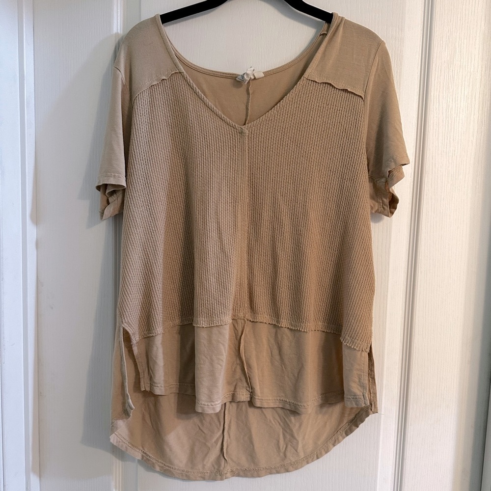 Buckle White Crow Top